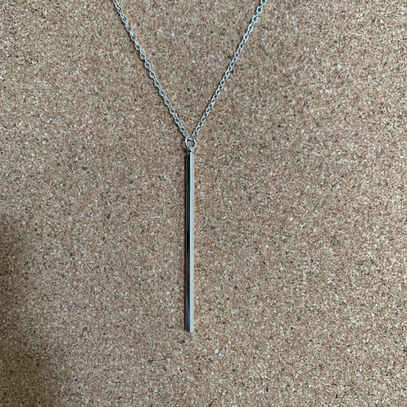 Layered silver necklace - Picture 2 of 3